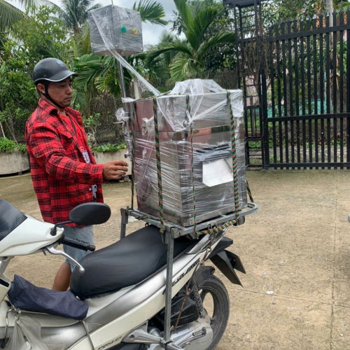 Vận Chuyển Sản Phẩm Hoàn Thành 